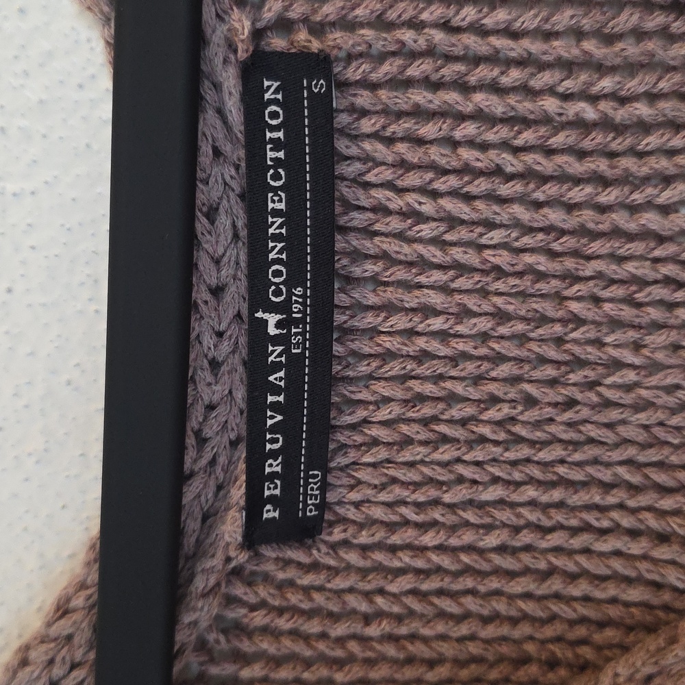 Peruvian Connection Sweater - Picture 4 of 8